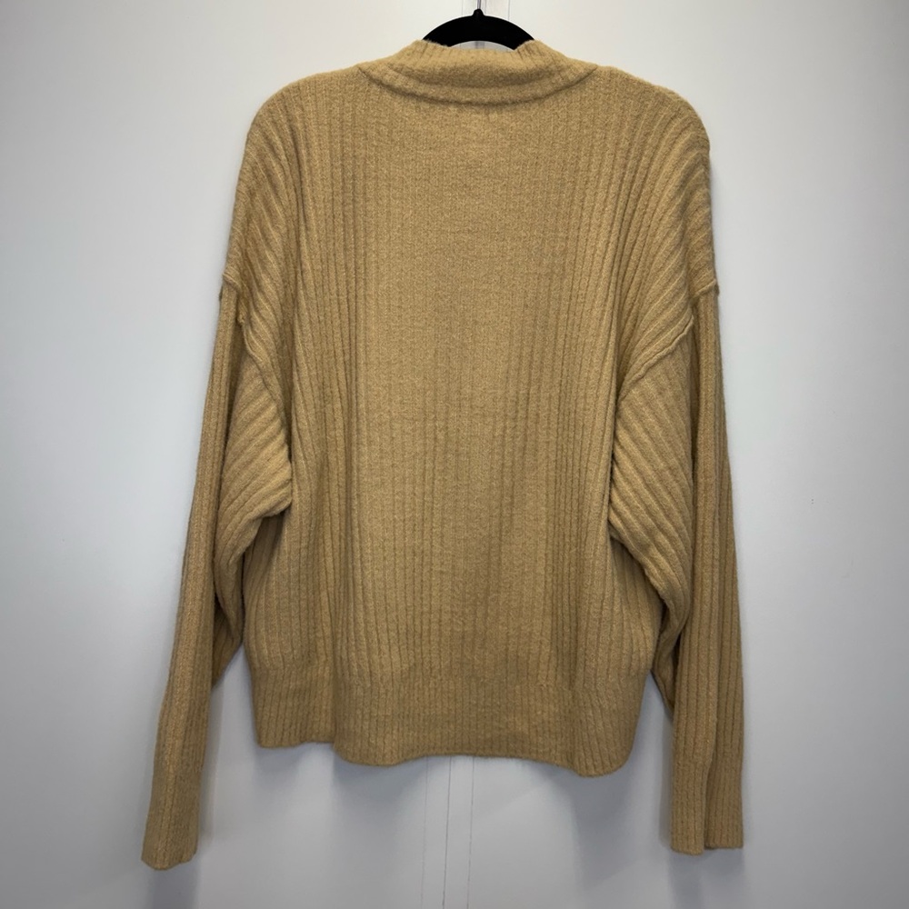 Free People Cocoa Henley Pullover Button Sugar Cookie Sweater Size Medium - Picture 8 of 10